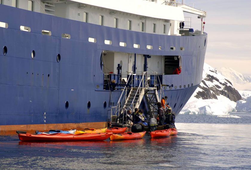 Cruceros Antartida - Antártida Clásica<br>Turismo Aventura <br>M/V Plancius<br>M/V Ortelius