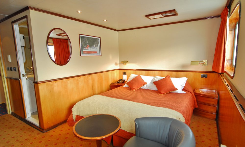 Cabina Doble Matrimonial con ventana 408 - Cubierta Olympo