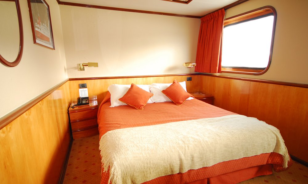 Cabina Doble Matrimonial con ventana 410 - Cubierta Olympo