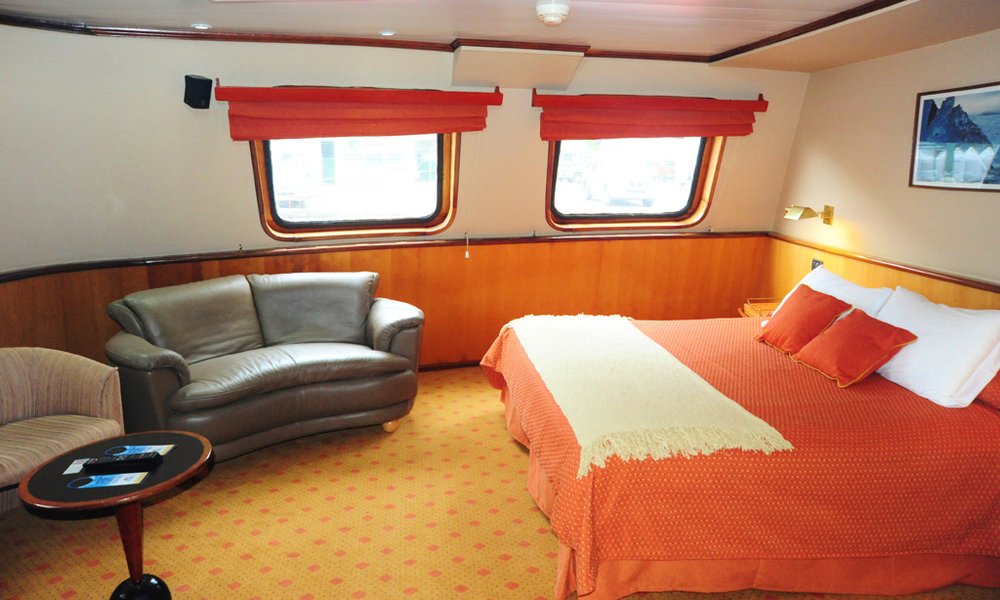 Cabina Doble Suite Master con ventana 401 - Cubierta Olympo