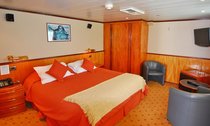 Cabina Doble con ventana Junior Suite 504 - Cubierta Athos