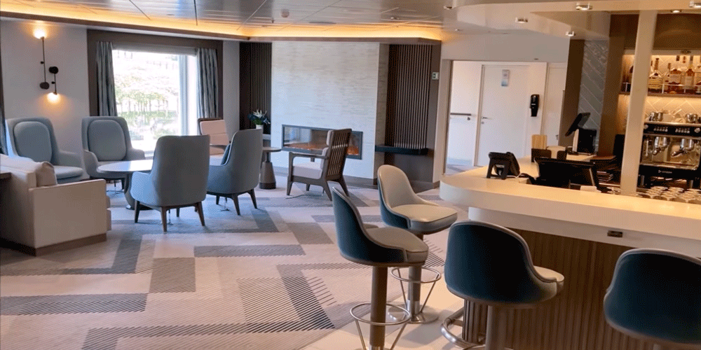 Bar Lounge - Deck 6: Sassuma Arnaa Deck