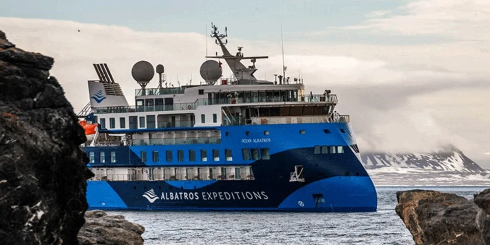 MV Ocean Albatros