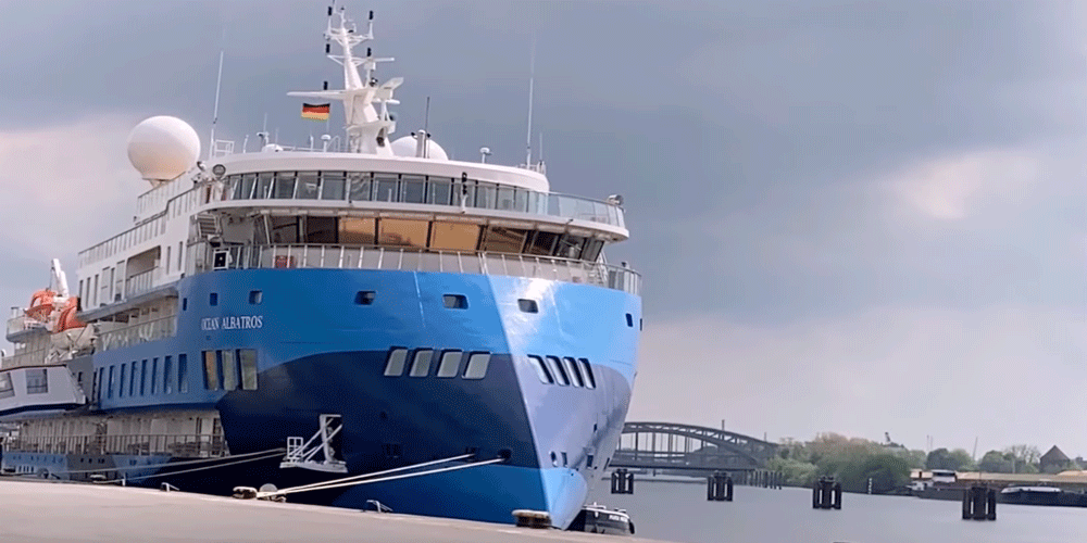 MV Ocean Albatros