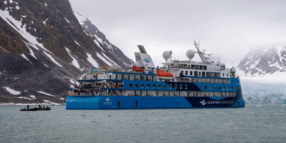 MV Ocean Albatros
