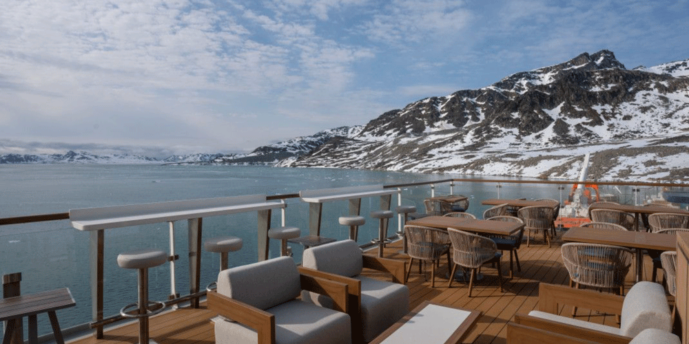 Cubierta BBQ - Deck 8: Arnarulunnguaq Deck