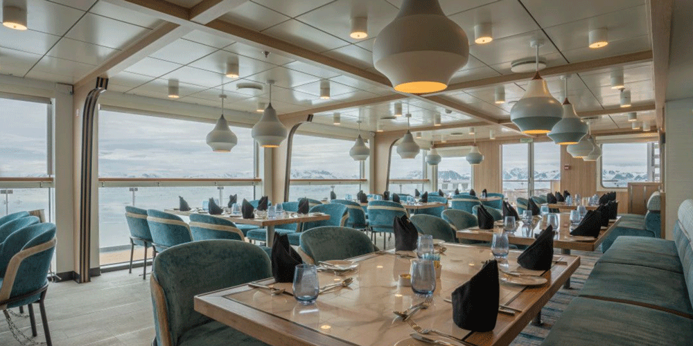 Restaurant Nansen - Deck 8: Arnarulunnguaq Deck