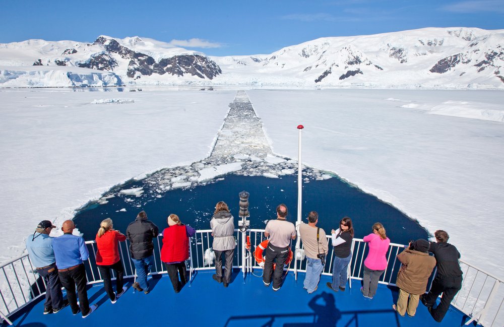 M/V Ocean Nova