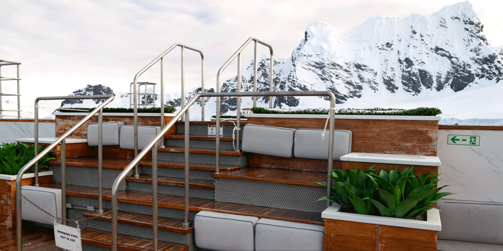 Midnight Sun - Deck 7: Amundsen Deck