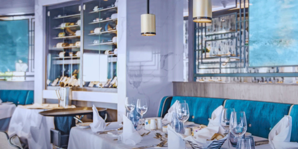 Restaurant Beagle - Deck 5: Steller Deck