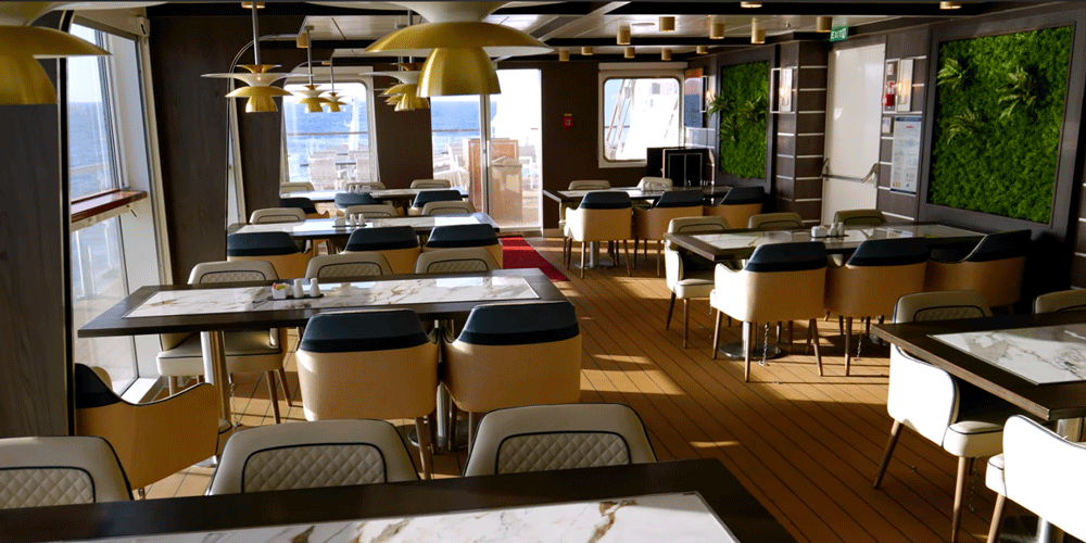 Restaurant de Especialidades - Deck 8: Zheng He