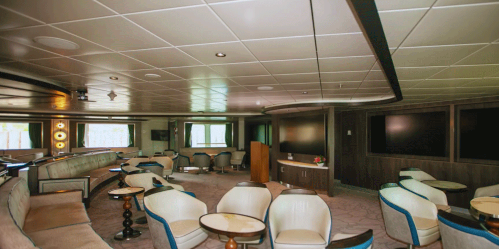 Sala de Conferencias - Deck 8: Zheng He Deck