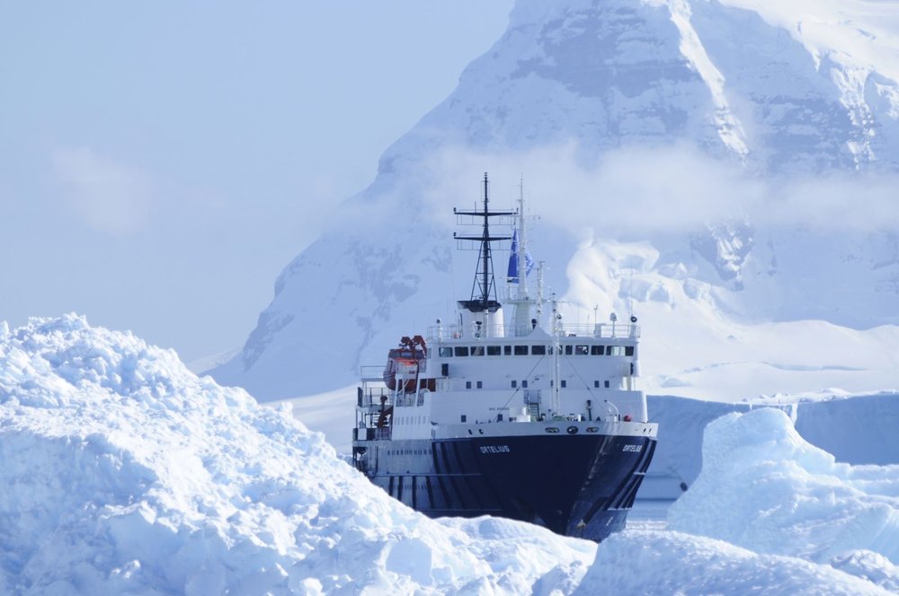 M/V Ortelius