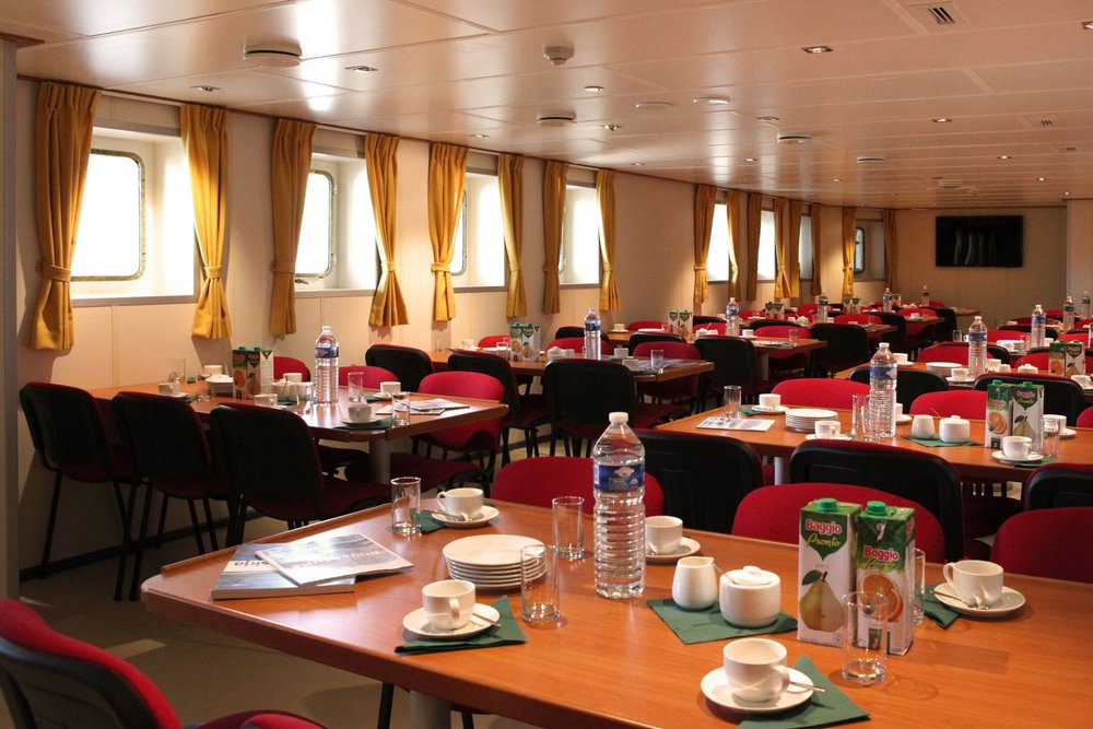 M/V Ortelius