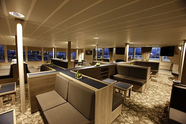 Sala de Observación y Bar