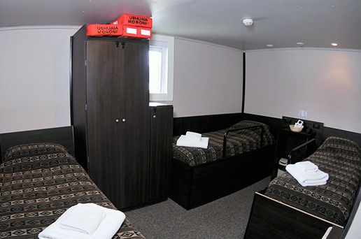 Cubierta E - Standard Plus Triple Privadas